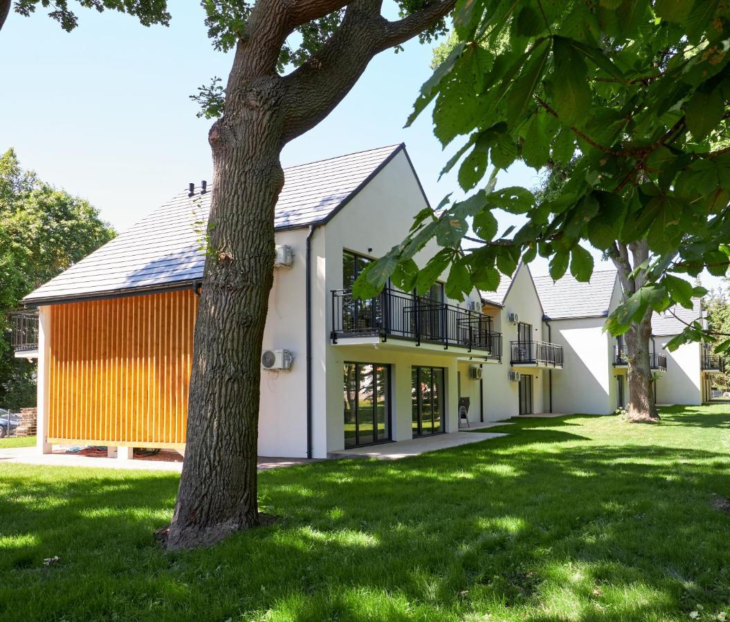 Apartamenty 7 Debow Nad Morzem Pleśna Eksteriør bilde