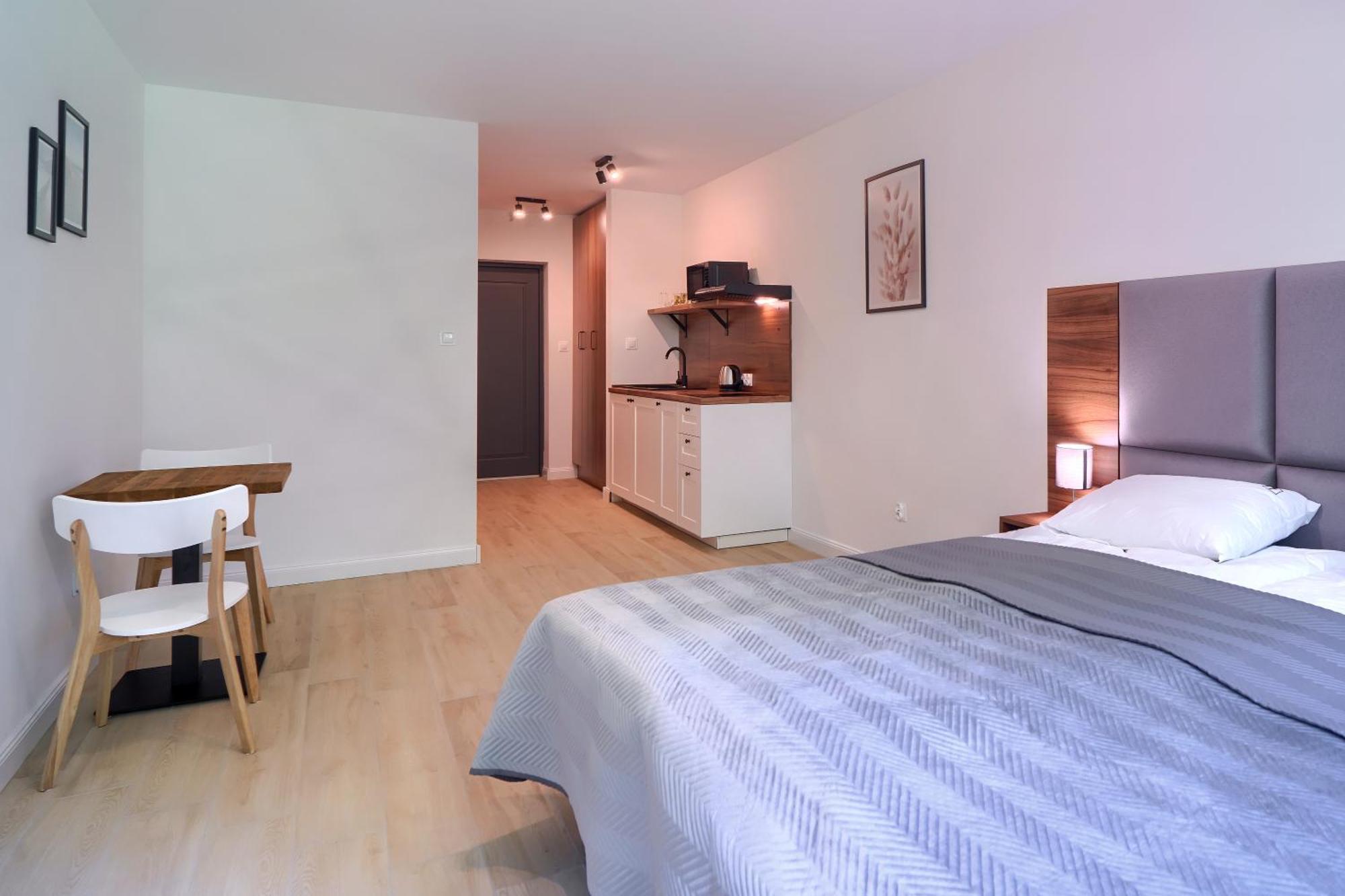 Apartamenty 7 Debow Nad Morzem Pleśna Eksteriør bilde